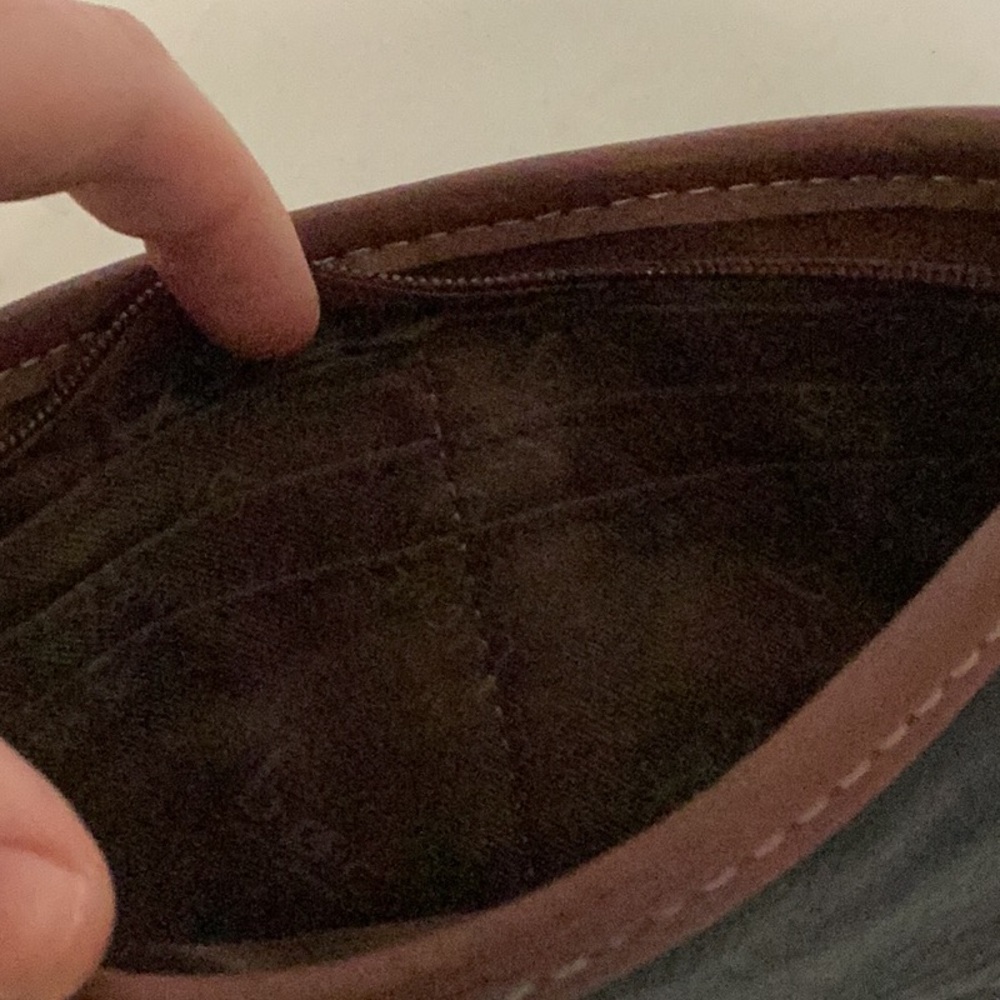 B.O.C Brown and black wristlet - Picture 5 of 5